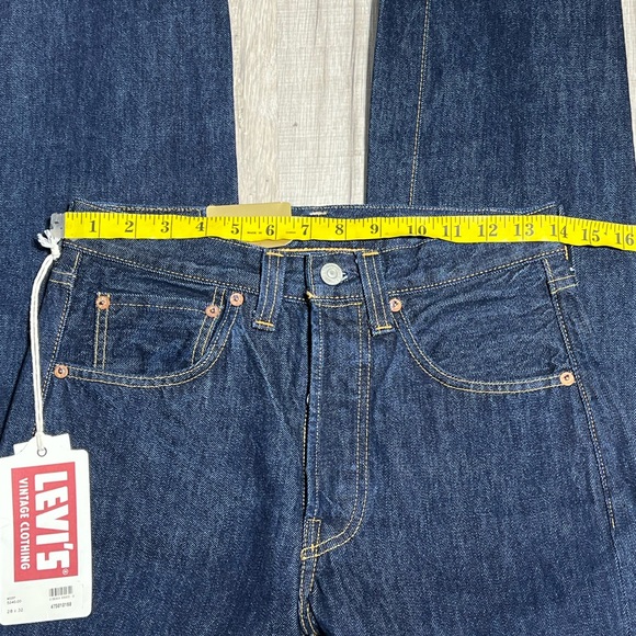 Levi's Vintage Clothing
1947 501 ORIGINAL FIT SELVEDGE JEANS Reproduction 28x32 - Picture 12 of 12